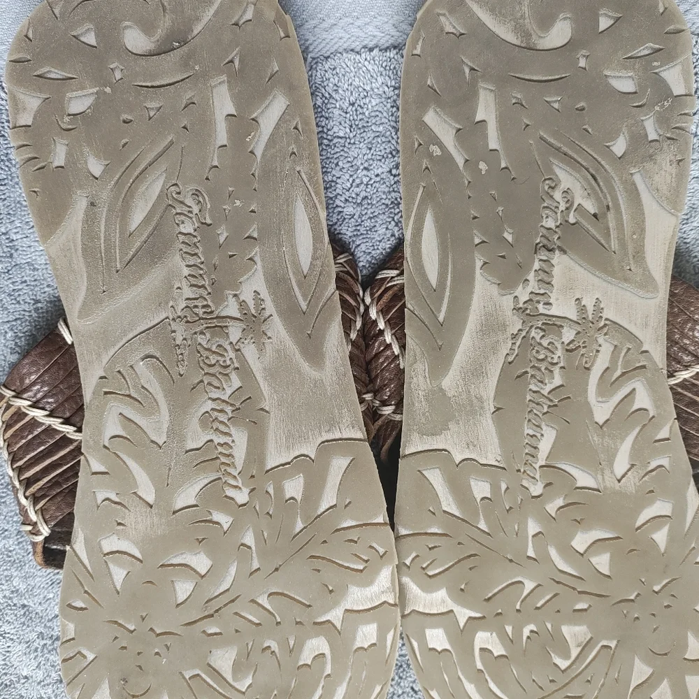 Tommy Bahama Men's Brown Leather Sandal Size 12, Vacation Casual (Tiny Flaw)